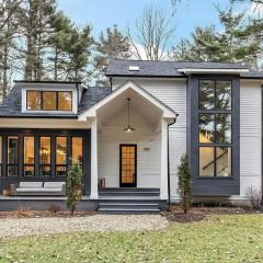Modern Luxury Home Pool & Spa at Warren Dunes