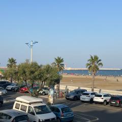 Appartement T2 climatisé avec parking, près de la plage, 5 couchages - FR-1-797-12