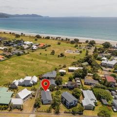 Sea La Vie - Matarangi Holiday Home