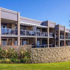 Spacious Flat with Parking & Dedicated EV Station