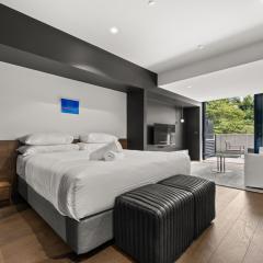 Bright Studio in Braddon with Parking