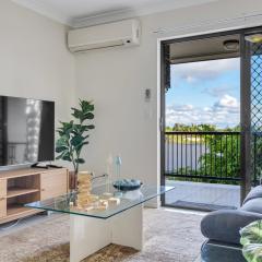 Bright 2-Bed with Private Balcony & Serene View