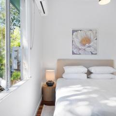 Bright 3-Bed with Garden by Banks Street Reserve