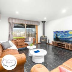 Coastal Comfort 4BR Vacation Home in Hallett Cove