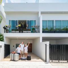 Villa Mangosteen 3BR Seaview Pool and Rooftop