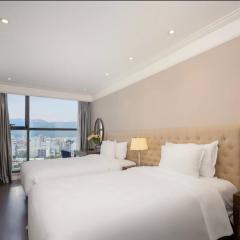 2 Bedroom Luxury Condo Free Pool Free Airport pick up