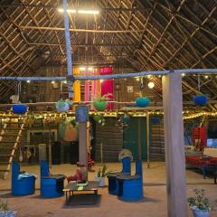 WoodPacker Hostel Pondicherry