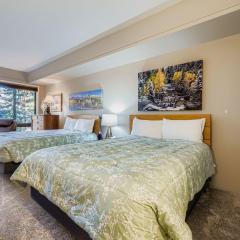 2747 Slopeside studio