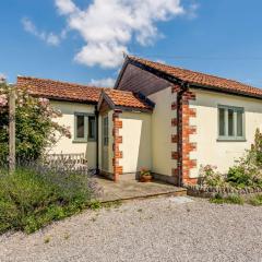 2 Bed in West Knoyle 52105