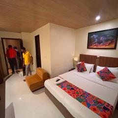 Hotel O Casa Royal Residency