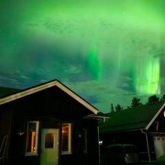 Riverfront Aurora Cabin