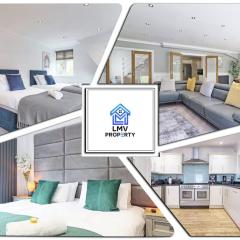 LMV Property - Modern Luxury Family Home in Theydon Bois With London Skyline Views