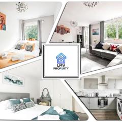 Modern 3-Bed Maisonette - Epping High Street - Parking - LMV Property