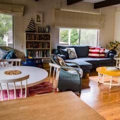 Kywong Beach Cottage - cosy beach escape