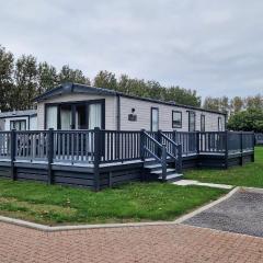 The Good Life, The Boulevard, Selsey