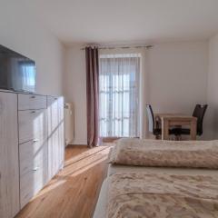 Chrysantihof - Apartment 369 mit POOL & SAUNA