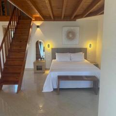 Kourouta's Diamond Apartment 1