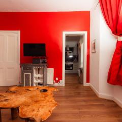 Lovely Central Apartment