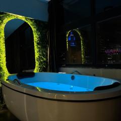 Mirante Experience SP - Banheira com Hidro e TV 70 - Luxo, Conforto e Vista Incrível no Centro De São Paulo