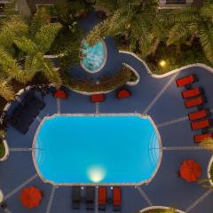 Chic Marina 1 Bedroom - Pool - Hot Tub - Gym - Sauna