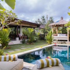 Peaceful Rice Field Villa with Pool 15min to Ubud ARI SAWAH HOUSE