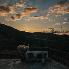 Cottage with Jacuzzi & Waterfall, Vale do Elefante