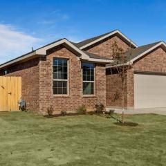 Spacious Home Perfect for Families& Business Trips