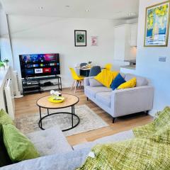 Free Parking Old Trafford Flat By City SuperHost