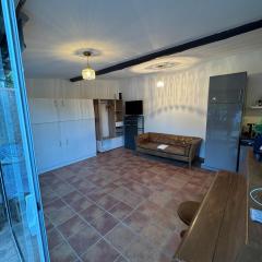 Studio with pool and quiet, non-shared garden