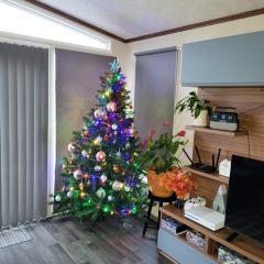 Elegant 2 Bedroom En-Suite Caravan with Bathtub near Edinburgh Seton Sands Holiday Village