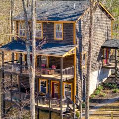 Sassy Bear Hideaway By Beyond Expectations