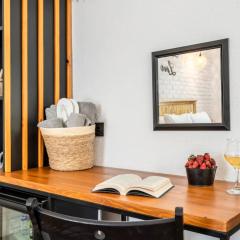 Moms house apartment