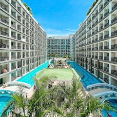 Luxury 1BR Resort-Style Suite at Dusit Grand Park 2-5 Mins to Beach