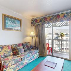 Victorian Condos - Back to the Beach