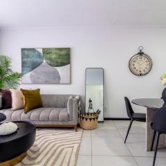 Skyline 3 Bedroom 2 Bathrooms Sleeps Six