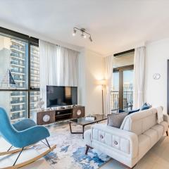 Luxury 1025 sq feet 1 bed apartment in 29 floor Dubai Creek Residences