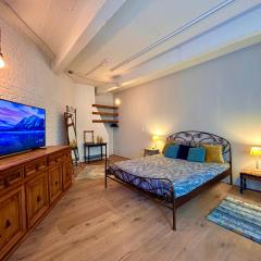 The Vintage Warehouse Loft