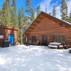 8 Mi to Gondola Cozy Breckenridge Cabin with Deck!