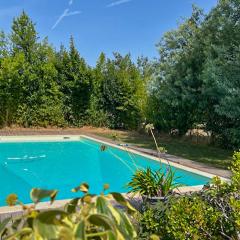 Gorgeous Home In Geay