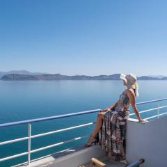 Luxuriöses Apartment Mit Einem Schlafzimmer Direkt Am Wasser, Meerblick