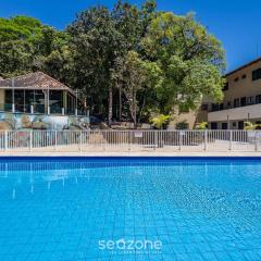 Apto em Cond. c/ Piscina a 140 m da Praia RAR0213