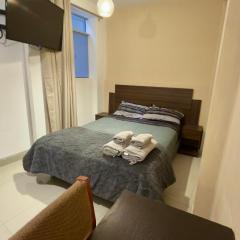 Castellares La Puebla Habitación Estudio en el centro