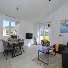 Apartment Gaby - One Bedroom Apartment with Balcony