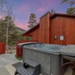 Cabin 2- Two BR Cabin w Hot Tub