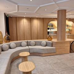 Mercure Paris Arc de Triomphe Wagram