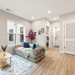 Soho DC Lux 1BD Apartment