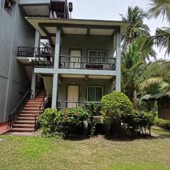 Suki Beach Resort Standard Aircon Room D