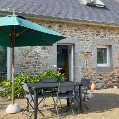 2 Bedroom Gorgeous Home In Rospez