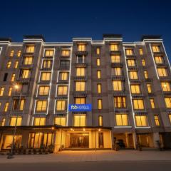 Hotel Omkar & Lodging - phoenix market city