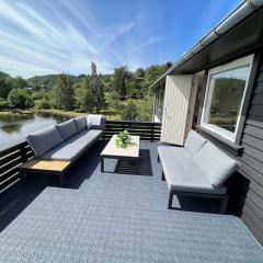 Lyngdal home with the sea